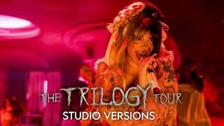 Melanie Martinez - WOTB/CLASS FIGHT (THE TRILOGY TOUR STUDIO VERSION)