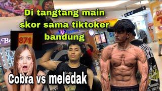 Baru nyampe langsung di tangtang main mesin Boxing sama tiktoker bandung