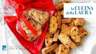 Come fare i CANTUCCI e come regalarli a Natale | La Cucina della Laura