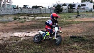 Motocross  Kid YCF 50 & Surron Light Bee X