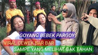 CEWEK2 BOCIL HOT GOYANG PARGOY, BAR BAR MANTAP BANGET 