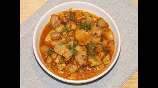 Mushroom and pork stew | Tocanita de ciuperci cu carne de porc