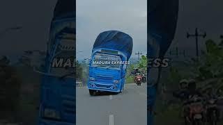 truk wahyu abadi 01 oleng parah