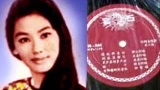 1961年    巫美玲 -「别在星期天」