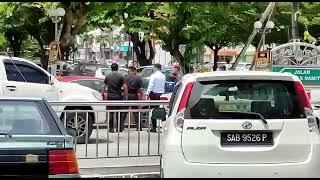 viral !! kereta brunei di tembak polis lawas langar sempadan