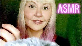 Close-up ASMR  ( Kisses - Inaudible whispers - Fluffy mic-triggers )