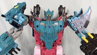 Transformers Generations Selects Seacons King Poseidon (Piranacon) Formation & Review