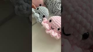 Crocheting a reversible octopus!!🩶 #crochet #amigurumi #crochetlove