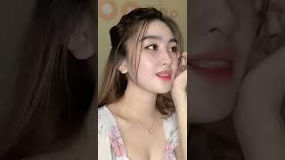 Tatapan Mata Menggoda Rosalia Akmareta Selebgram TikTok #shorts | YT Shorts