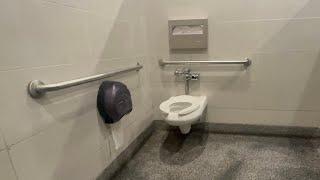 Women’s Kohler Kingston Toilet Flush | Dave & Buster’s Ward, Honolulu, Oahu, Hawaii | Desensitize