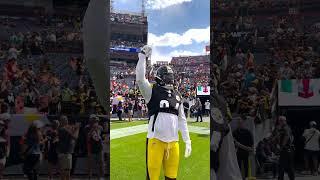 Cordarrelle playing catch with fans in Denver  #steelers #nfl #shorts