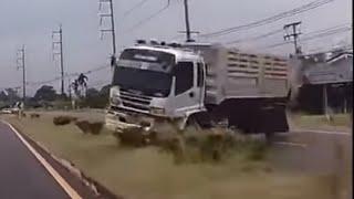 Brutal accident of Toyota New Fortuner and truck, Thailand, February 15, 2017