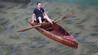 Primitive Skills Knocking wooden bells, training fish to eat by the hour