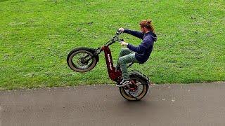 Wheelie (by Kofi) on a MarioBike Bird 20x4 inch Fat Tyre eBike in Victoria Park Bristol