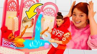 Spielzeug Video für Kinder mit Irene und Barbie | Magisches Schloss. Eine neue Badewanne für Barbie.