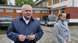 И. о.  примара Николай Григоришин голосует на выборах президента