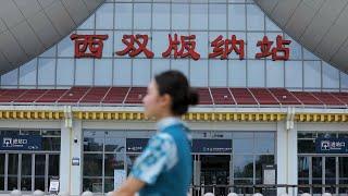 GLOBALink | Lao-majored girl works as attendant on China-Laos Railway