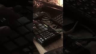 #beatmaking #mpc500 #musicproduction #beatmakingmagic #hiphopproduction Embarking on a drumless