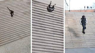 LYON 25 STAIR vs SKATER FREERUNNER SCOOTER