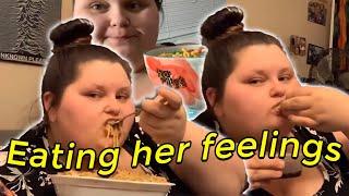 Amberlynn eats her feelings | Living her best life
