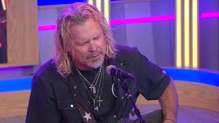 American Songwriter Special: Hall of Fame Songwriter Jeffrey Steele on Mega-Hit ‘Am I the Only One’