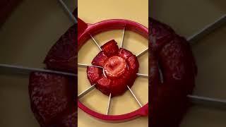 Cutting strawberries #strawberry #cut #satisfy #oddlysatisfying #fyp #satisfy #viral