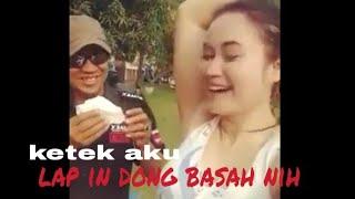 Bang lap ketek aku dong .. !!! Mulus banget keteknya