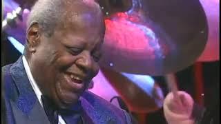 Oscar Peterson-Ulf Wakenius plays "Sweet Georgia Brown" with NHOP and Martin Drew.