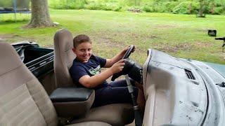 10-Year-Old Boy Drives Manual Ford Ranger || ViralHog