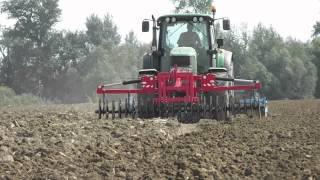 Prace przed siewem rzepaku 2012 - JD 6930P, JD6330P, JD5720 & RCW 5500, Kuhn Multi Master 152,