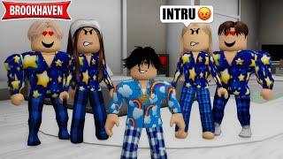 J'AI INFILTRÉ UNE SOIRÉE PYJAMA POUR COUPLES SUR BROOKHAVEN ! ROBLOX