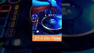 @DJDave-in7zp  is right. It’s definitely a vibe‼️ #Deejay #Mixing #Turntable #Vibing #DJDave #VMG