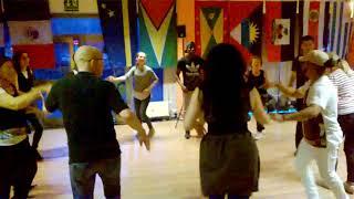 Rueda de Casino an der Latin Dance Academy