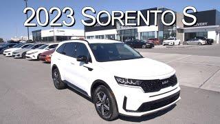 New 2023 KIA Sorento S at Parkside Kia