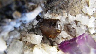 Collecting Rocks and Minerals  - Finding Fluorite in Niagara Falls