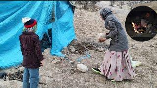 Digging a cave and making dolls: The story of motherless children in the heart of the mountains