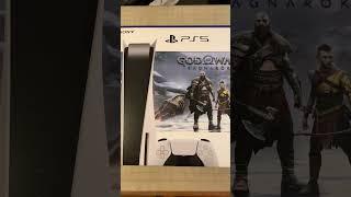 We got the ps5 God of War Ragnarök Bundle!