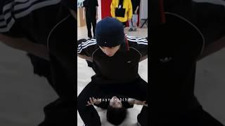 Chan trying to be flexible…#straykids #kpop #hyunjin #bangchan #shorts