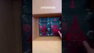 Alex Hirsch unboxes #thebookofbill #gravityfalls #alexhirsch