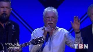 Zach Williams, Oak Ridge Boys, & Travis Greene "Chain Breaker" | 48th Annual GMA Dove Awards | TBN