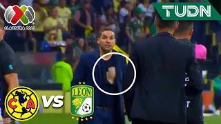 ¡SE VOLVIERON LOCOS! Larcamón y Tano se calientan | América 2-1 León | CL2023 Liga Mx - J13 | TUDN