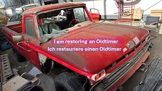 I am restoring an Oldtimer/Ich restauriere einen Oldtimer