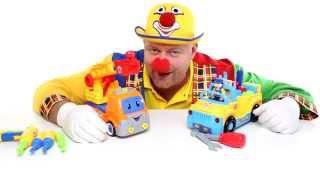 Clown Alex costruisce camion dei pompieri, Funny clown videos for kids