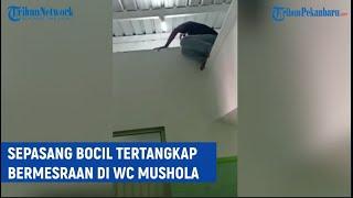 Viral, Sepasang Bocil Tertangkap Bermesraan di WC Mushola