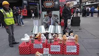 Techno tin bin man and his techno pets |street music|funny on streets |glasgow tin bin man |