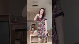 DANCE TIKTOK TANTE MERESAHKAN #shorts