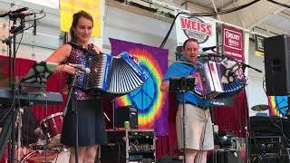 Molly B & Squeezebox