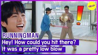 [RUNNINGMAN] Hey! How could you hit there? It was a pretty low blow (ENGSUB)