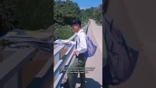 Pelajar Lepasan SPM Buang Buku Ke dalam Sungai #shorts