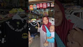 Najwan lagi beli baju labubu